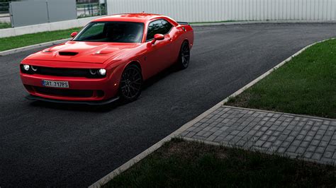 Dodge Challenger SRT HELLCAT on Behance