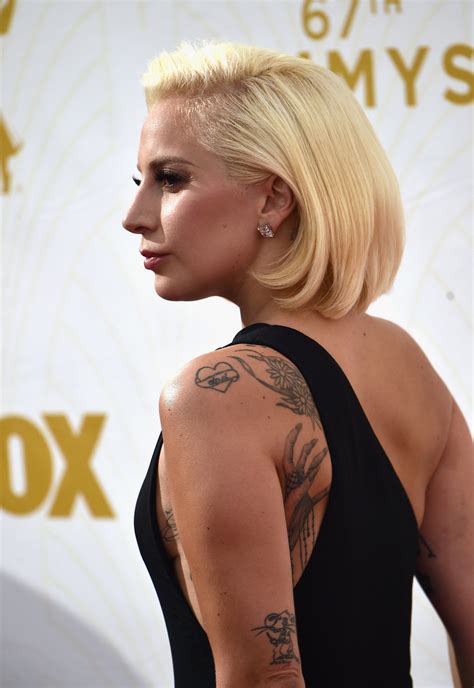 Lady gaga has beautiful strong nose : Noses