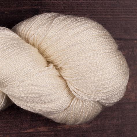 Undyed yarn: 50% silk 50% merino wool laceweight 100g [800m] - DT Craft ...