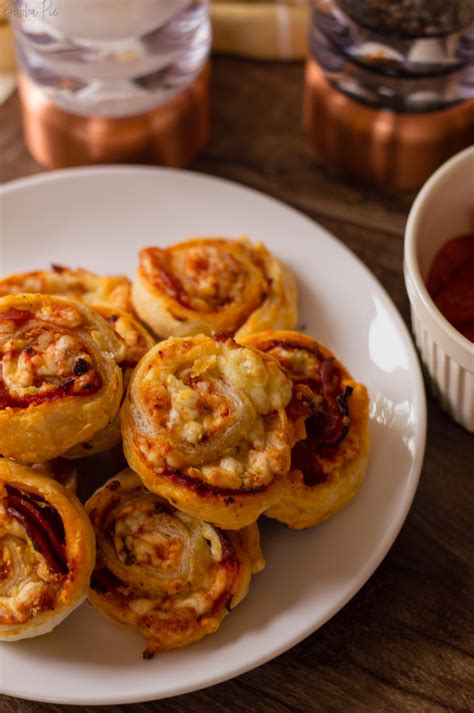 Easy Pepperoni Pinwheels - BubbaPie