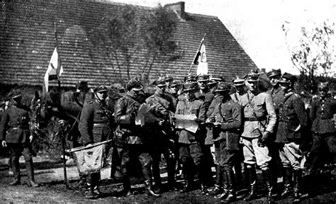 File:Command of Polish Regiment during Polish-Soviet war 1920.png ...