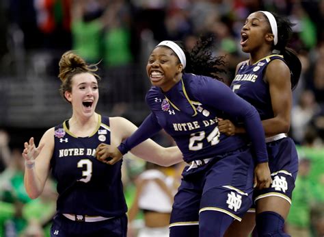 Notre Dame’s Arike Ogunbowale Beats Buzzer — Again — to Give Irish the Title - The New York Times