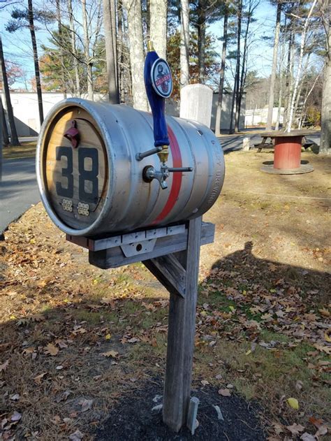 This brewery uses a pony keg for their mailbox : r/mildlyinteresting