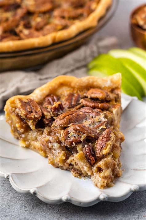 Apple Pecan Pie - Crazy for Crust