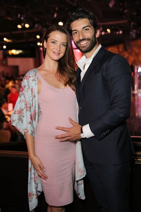 ‘Jane The Virgin’ Star Justin Baldoni Shares First Photos Of New Baby ...