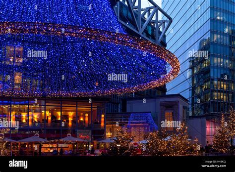 Germany, Berlin, Potsdamer Platz, Christmas market, night, lighting Stock Photo - Alamy