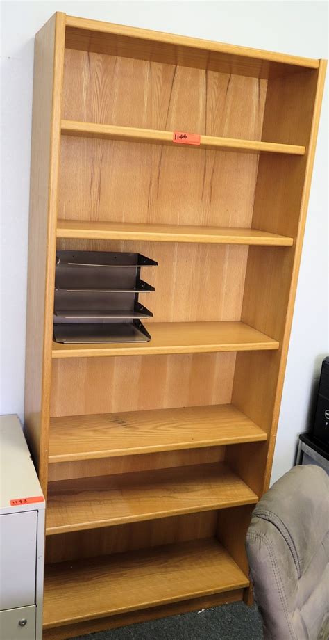 Tall Wooden Shelving Unit (RM-501) - Oahu Auctions