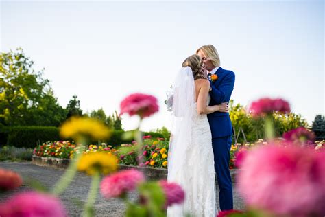 Clark & Erika | Oregon Garden Wedding — Peter Mahar Photography