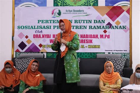 LAWAN ISU KEKERASAN DALAM PONDOK PESANTREN, BU MIN BERSAMA BU NYAI ...