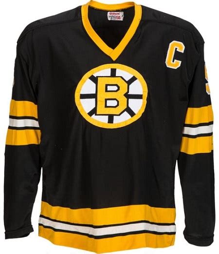 Frosty's Hockey World - Boston Bruins Jersey History - 1974-1975