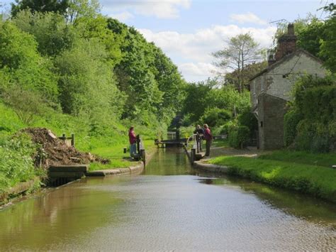 Cheshire Ring Canal Holiday | Canal, Canal boat, Cheshire