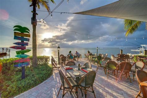 15 Best Seafood Restaurants in Key Largo You Must Try! - Florida ...