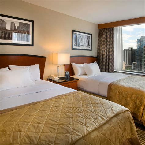 Embassy Suites by Hilton Chicago Downtown/Magnificent Mile Expert ...