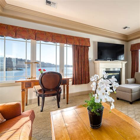 Bellingham Luxury Suites & Penthouses | Learn More