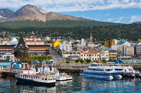 Ushuaia Travel Cost - Average Price of a Vacation to Ushuaia: Food & Meal Budget, Daily & Weekly ...