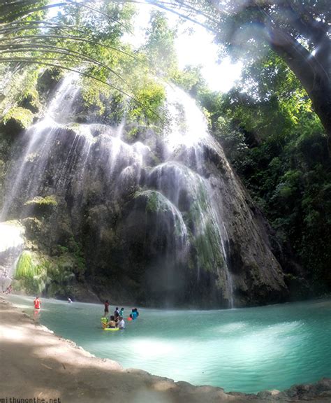 Philippines: Tumalog Falls; Oslob church, Cuartel