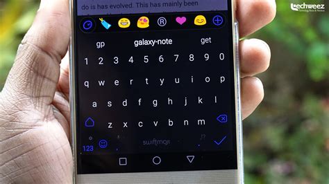 SwiftKey's First Product Since Being Acquired by Microsoft is a Predictive Emoji Keyboard