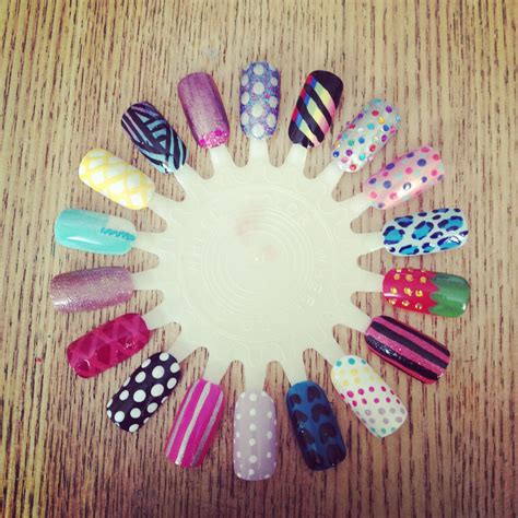 Nail art wheel Nail Art Wheel, Nail Ideas, Nail Art Designs, Nail Colors, Wheels, Nails, Quick ...