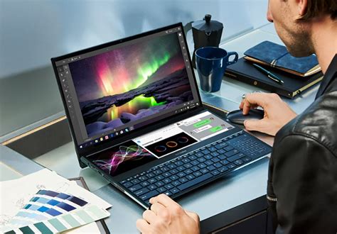 The Asus Zenbook Pro Duo Is the 3-Screen Laptop of Our Dreams