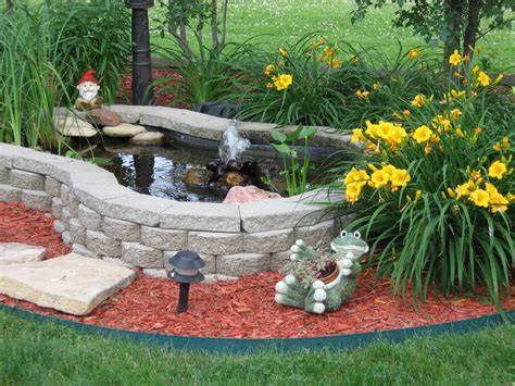 Small Pond Ideas For Small Gardens at William Basinger blog