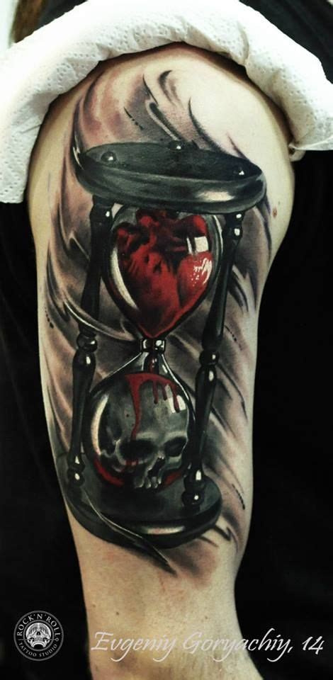 Evgeniy Goryachiy | Hourglass tattoo, Cool tattoos, Skull tattoo design