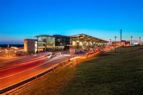 60,000 Expected To Travel Through Cork Airport This August Bank Holiday Weekend