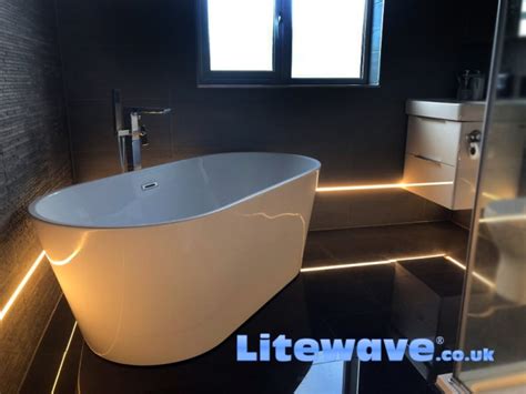 Bathroom Tile Lights – Rispa