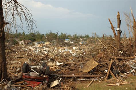 Tuscaloosa tornado, Tuscaloosa, Alabama, 2011 - Southern Spaces