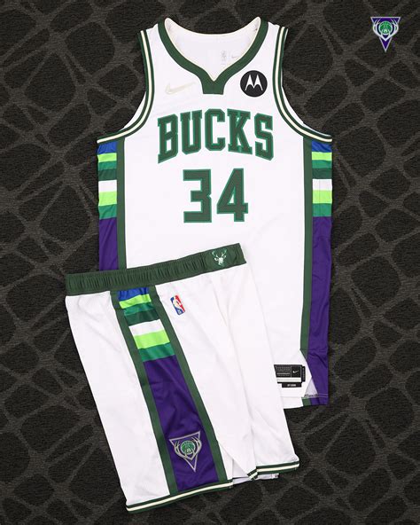 Milwaukee Bucks Uniforms 2022