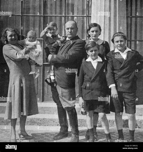 MUSSOLINI AND FAMILY Stock Photo - Alamy