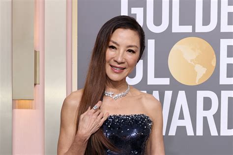 Michelle Yeoh Wins in Armani Privé Dress at Golden Globes 2023 ...