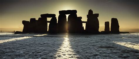 Winter Solstice sunrise to be streamed live from Stonehenge - Brig ...