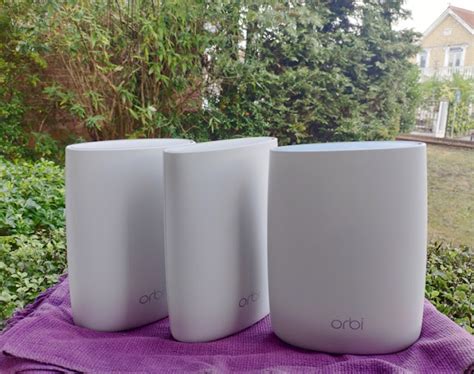 NETGEAR Orbi AC3000 RBK53 Review Tri-band Whole Home WiFi system | Gadget Explained Reviews ...