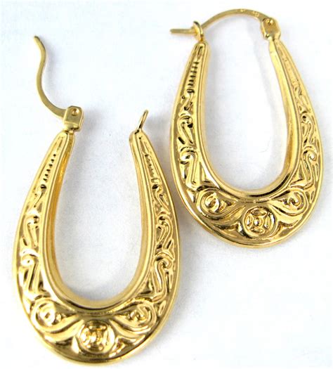 Fancy Carved Hoop Earrings 14kt Solid Gold by AntiquesAndTeacups