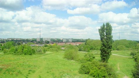 Manhunt after six women attacked in South Norwood Country Park | UK News | Sky News