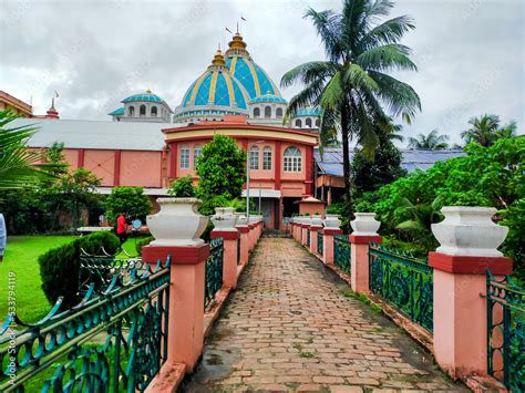 Mayapur iskcon temple in krishnanagar west bengal india. iskcon temple ...