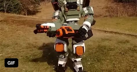 Titanfall Cosplay BT 7274 - 9GAG