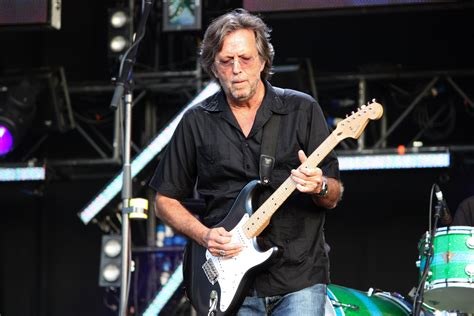 Imachen:Eric Clapton 1.jpg - Biquipedia, a enciclopedia libre