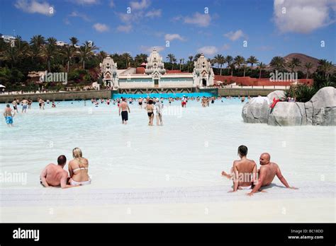 Siam Park Wave Pool Closed Clipart