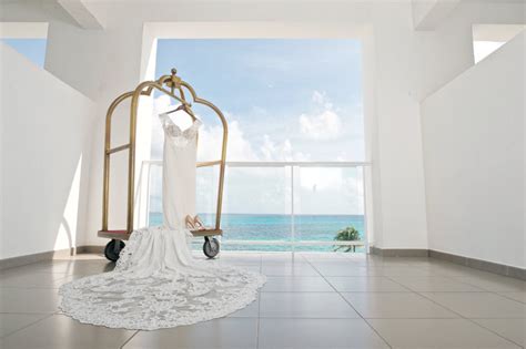 Riu Cancun Destination Wedding — BrightOrangeSky | Toronto Wedding Photographer