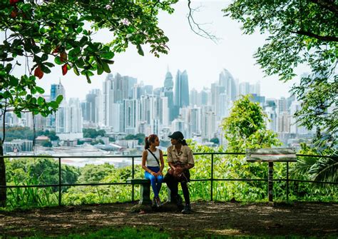 Hiking in Panamá| Urban Trails, Island Hikes & Baru Volcano