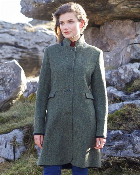 Pamela Magee Donegal Tweed Coat - Green Herringbone