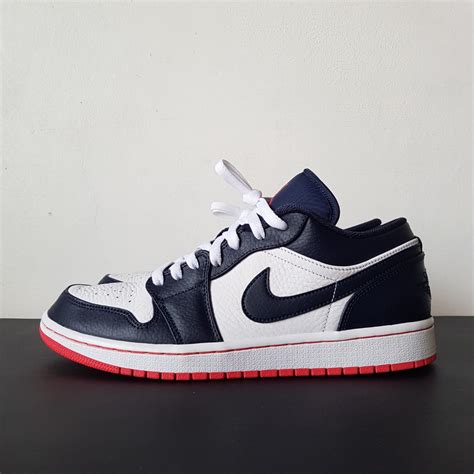 Air Jordan 1 Low Obsidian Ember Glow, Men's Fashion, Footwear, Sneakers on Carousell