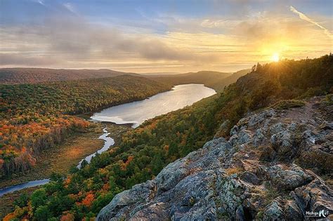 Sunset over Lake of the Clouds, Porcupine Mountains | Sunrise lake, State parks, Fall in michigan