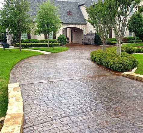 20 Homes with Incredible Brick Driveways