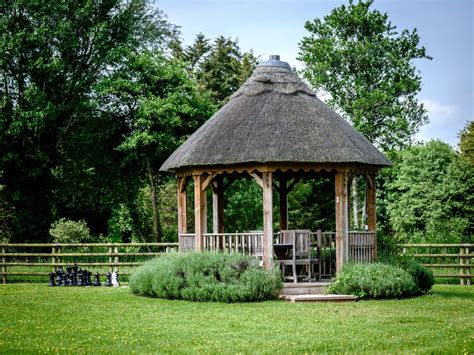 Ladybird in Huntworth, Somerset | Cottages & Lodges