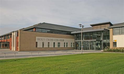 Strabane Cllr claims teaching posts will be lost over education cuts - Highland Radio - Latest ...