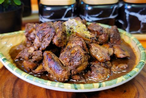 Chicken Liver Adobo - Yummy Kitchen