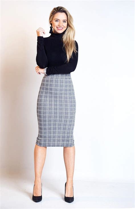 how to wear pencil skirt #PENCILSKIRTS | Long pencil skirt outfits, Pencil skirt outfits, Pencil ...