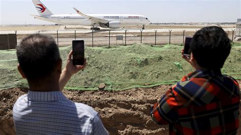 Chinese airliner crashes with 132 aboard in country's south | MPR News